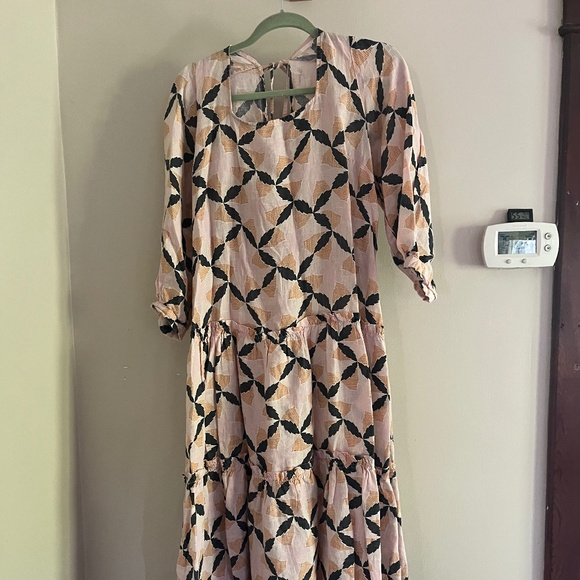 The Odells Pink Patterned Maxi Dress size Large - Picture 1 of 4